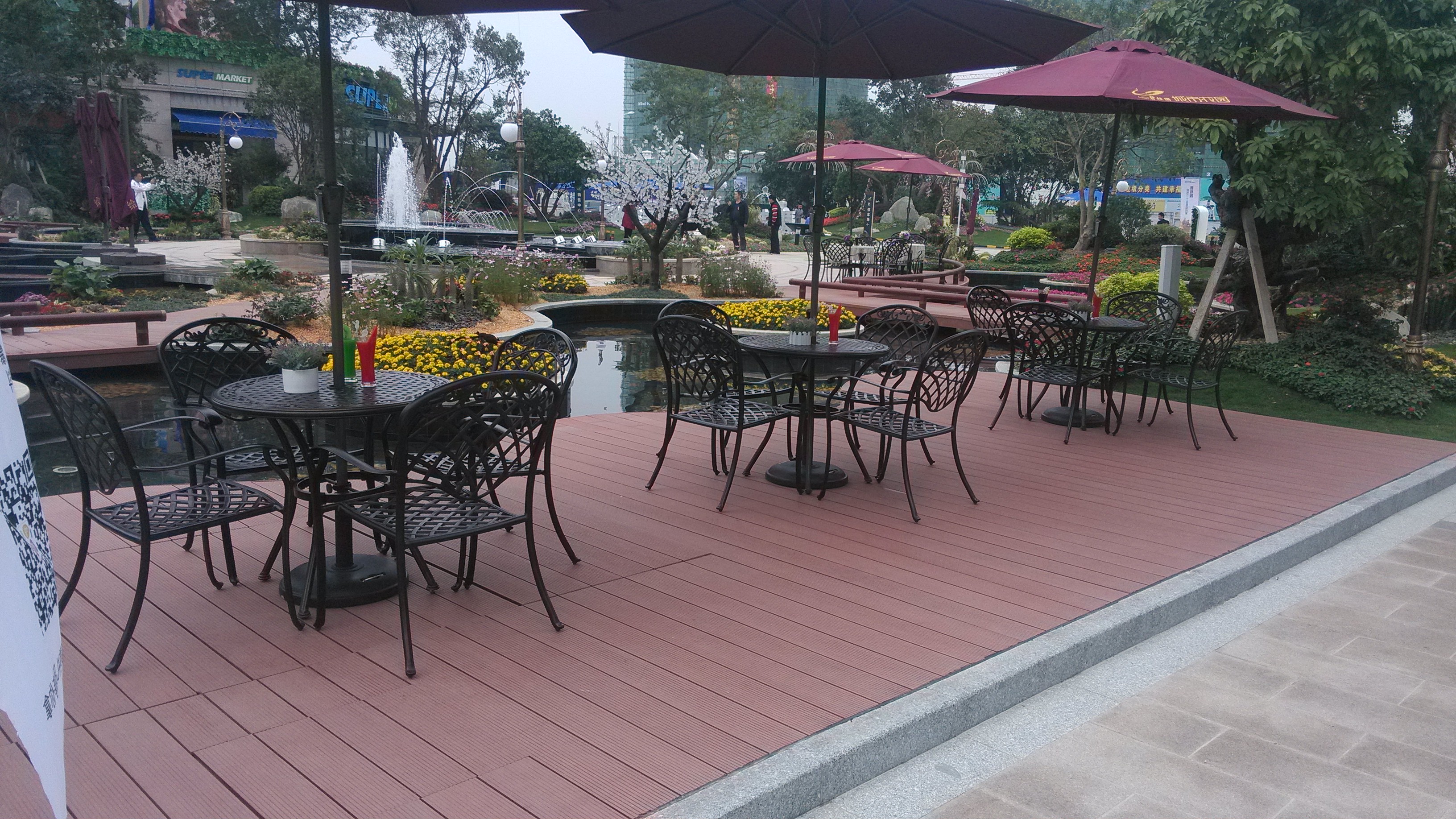 塑木地板有什么特性？具備哪些優(yōu)點？